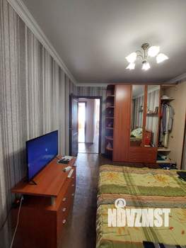3-к квартира, вторичка, 65м2, 4/5 этаж