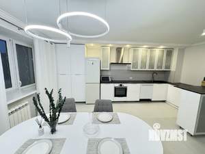 3-к квартира, вторичка, 139м2, 2/10 этаж