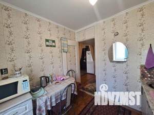 2-к квартира, вторичка, 45м2, 1/5 этаж