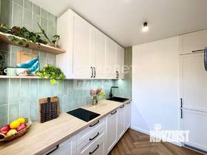3-к квартира, вторичка, 64м2, 2/5 этаж