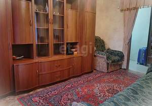 2-к квартира, вторичка, 44м2, 1/4 этаж