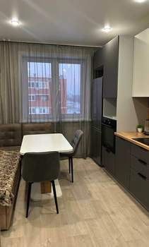 2-к квартира, вторичка, 64м2, 4/9 этаж