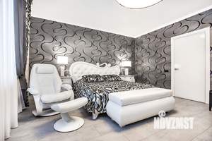 3-к квартира, вторичка, 142м2, 2/4 этаж