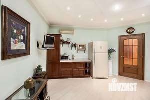 3-к квартира, вторичка, 140м2, 8/12 этаж