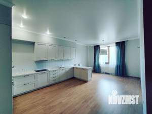 4-к квартира, вторичка, 170м2, 2/6 этаж