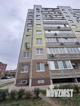 2-к квартира, вторичка, 62м2, 1/9 этаж