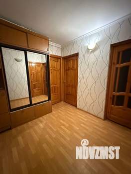 3-к квартира, вторичка, 63м2, 3/5 этаж