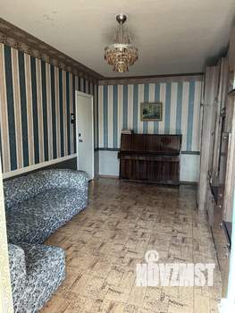 3-к квартира, вторичка, 64м2, 4/5 этаж