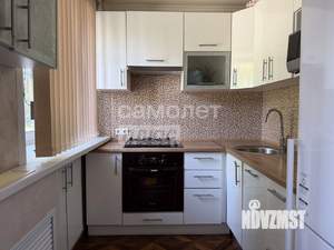4-к квартира, вторичка, 61м2, 1/5 этаж
