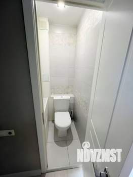 1-к квартира, вторичка, 42м2, 5/5 этаж