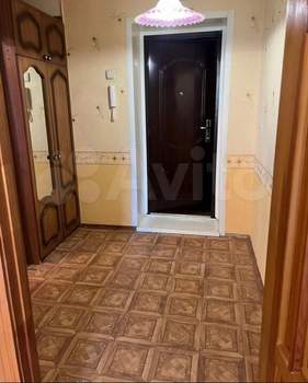2-к квартира, вторичка, 43м2, 1/9 этаж