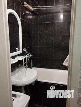 2-к квартира, вторичка, 56м2, 9/9 этаж