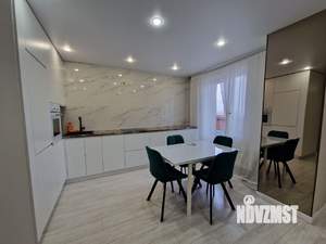 3-к квартира, вторичка, 59м2, 6/17 этаж