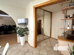 4-к квартира, вторичка, 127м2, 9/10 этаж