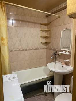 2-к квартира, вторичка, 45м2, 1/5 этаж