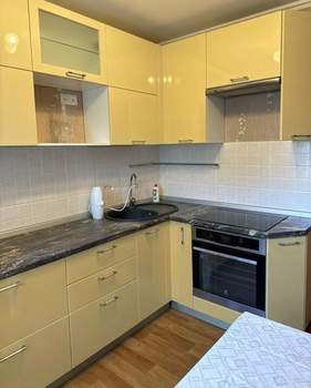 3-к квартира, вторичка, 66м2, 1/8 этаж