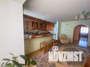 3-к квартира, вторичка, 109м2, 4/9 этаж