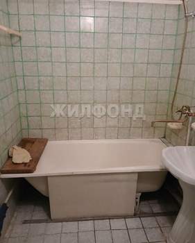 3-к квартира, вторичка, 64м2, 9/9 этаж