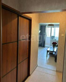 2-к квартира, вторичка, 47м2, 3/5 этаж