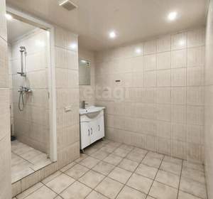2-к квартира, вторичка, 73м2, 1/9 этаж