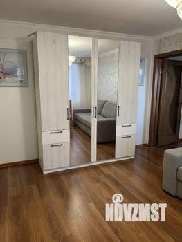 2-к квартира, вторичка, 63м2, 8/15 этаж