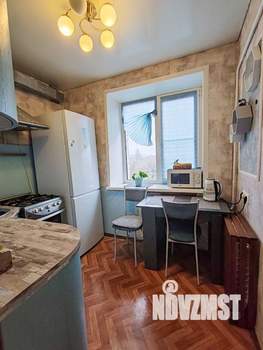 3-к квартира, вторичка, 55м2, 5/5 этаж