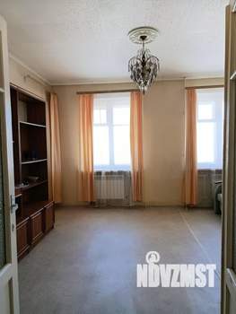 2-к квартира, вторичка, 61м2, 2/2 этаж