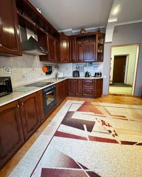 3-к квартира, вторичка, 110м2, 5/6 этаж