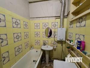3-к квартира, вторичка, 74м2, 1/3 этаж