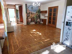 3-к квартира, вторичка, 82м2, 3/9 этаж