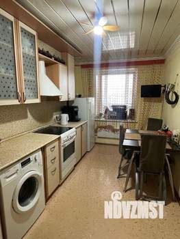3-к квартира, вторичка, 72м2, 9/15 этаж