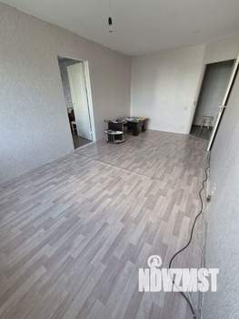 3-к квартира, вторичка, 65м2, 8/9 этаж