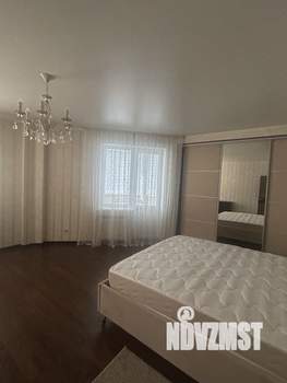 3-к квартира, вторичка, 102м2, 10/15 этаж