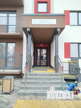 Студия квартира, вторичка, 70м2, 1/3 этаж