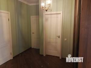 4-к квартира, вторичка, 111м2, 1/5 этаж