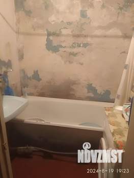 3-к квартира, вторичка, 68м2, 2/4 этаж