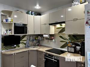 3-к квартира, вторичка, 65м2, 8/9 этаж