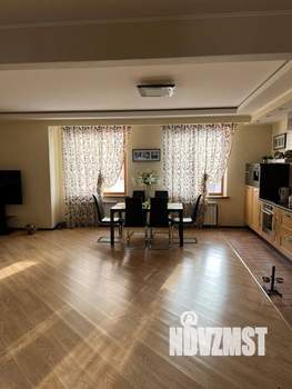 4-к квартира, вторичка, 150м2, 5/7 этаж