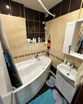 2-к квартира, вторичка, 65м2, 5/10 этаж