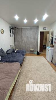 2-к квартира, вторичка, 45м2, 1/4 этаж