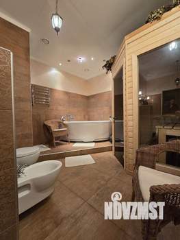 4-к квартира, вторичка, 180м2, 1/3 этаж