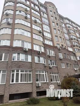 4-к квартира, вторичка, 220м2, 8/9 этаж
