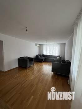 3-к квартира, вторичка, 94м2, 2/9 этаж