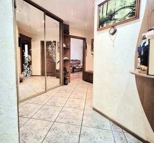 4-к квартира, вторичка, 80м2, 4/10 этаж