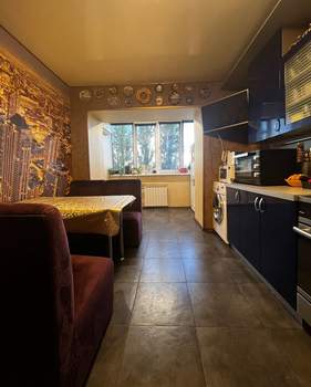 3-к квартира, вторичка, 83м2, 2/6 этаж