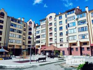 4-к квартира, вторичка, 170м2, 2/6 этаж