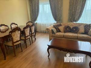 4-к квартира, вторичка, 181м2, 4/4 этаж