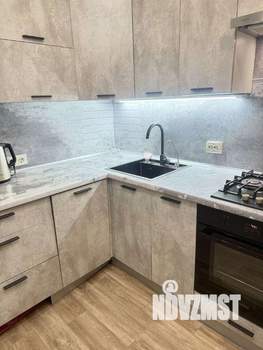 2-к квартира, вторичка, 43м2, 1/4 этаж