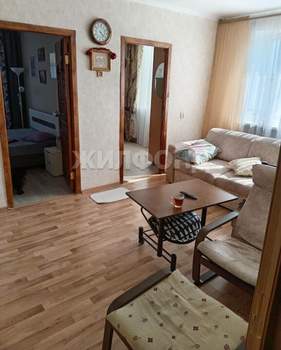 4-к квартира, вторичка, 61м2, 5/5 этаж