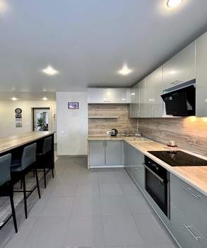 3-к квартира, вторичка, 84м2, 4/18 этаж